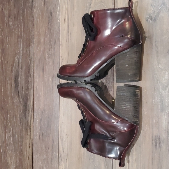 Steve Madden Womens Burgundy Andie Lace Up Y2K Chunky boots shoes sz 8 - Picture 5 of 12